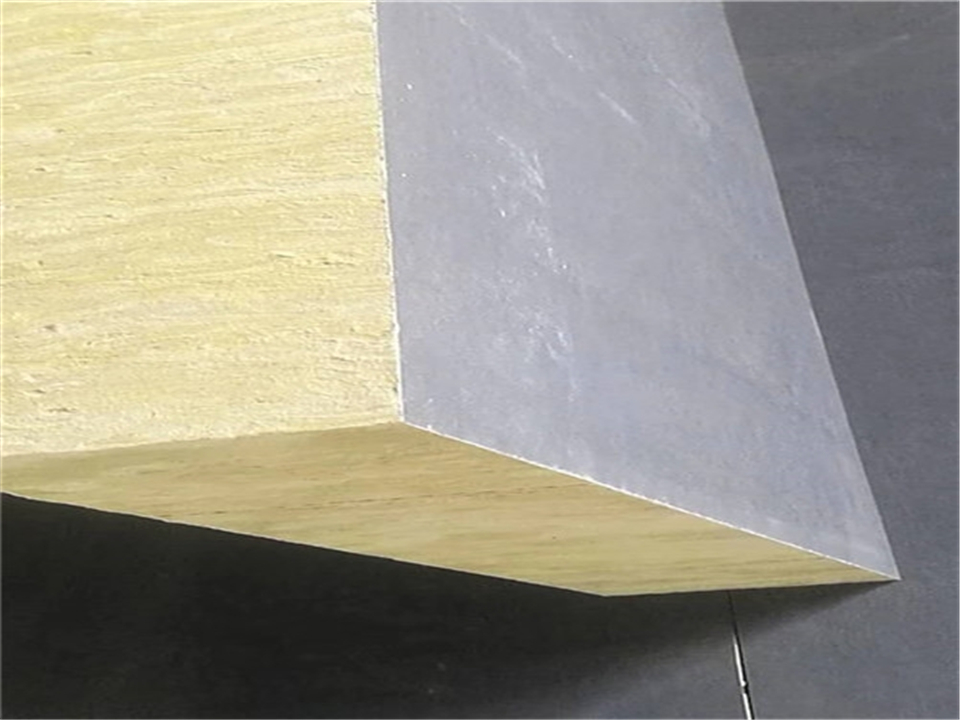 聚氨酯復(fù)合巖棉板