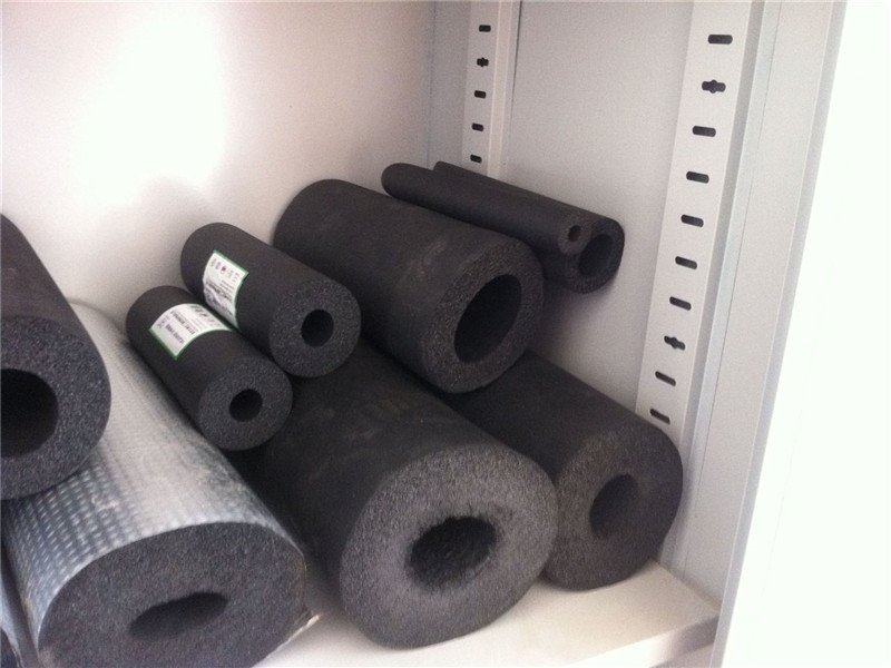 布林橡塑保溫管現(xiàn)場(chǎng) 布林橡塑保溫管現(xiàn)場(chǎng)